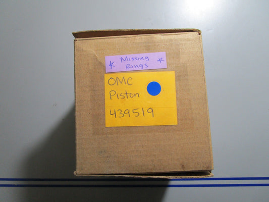 *NEW OEM* 0810 OMC Johnson Evinrude Piston 439519 0439519 *Missing Rings*