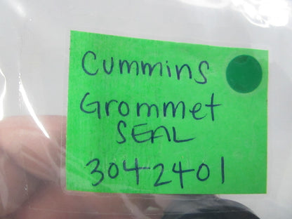 NEW OEM 3042401 Cummins Grommet Seal 0810