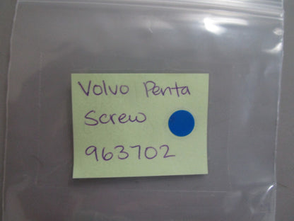 *NEW OEM* 0810 Volvo Penta Screw 963702