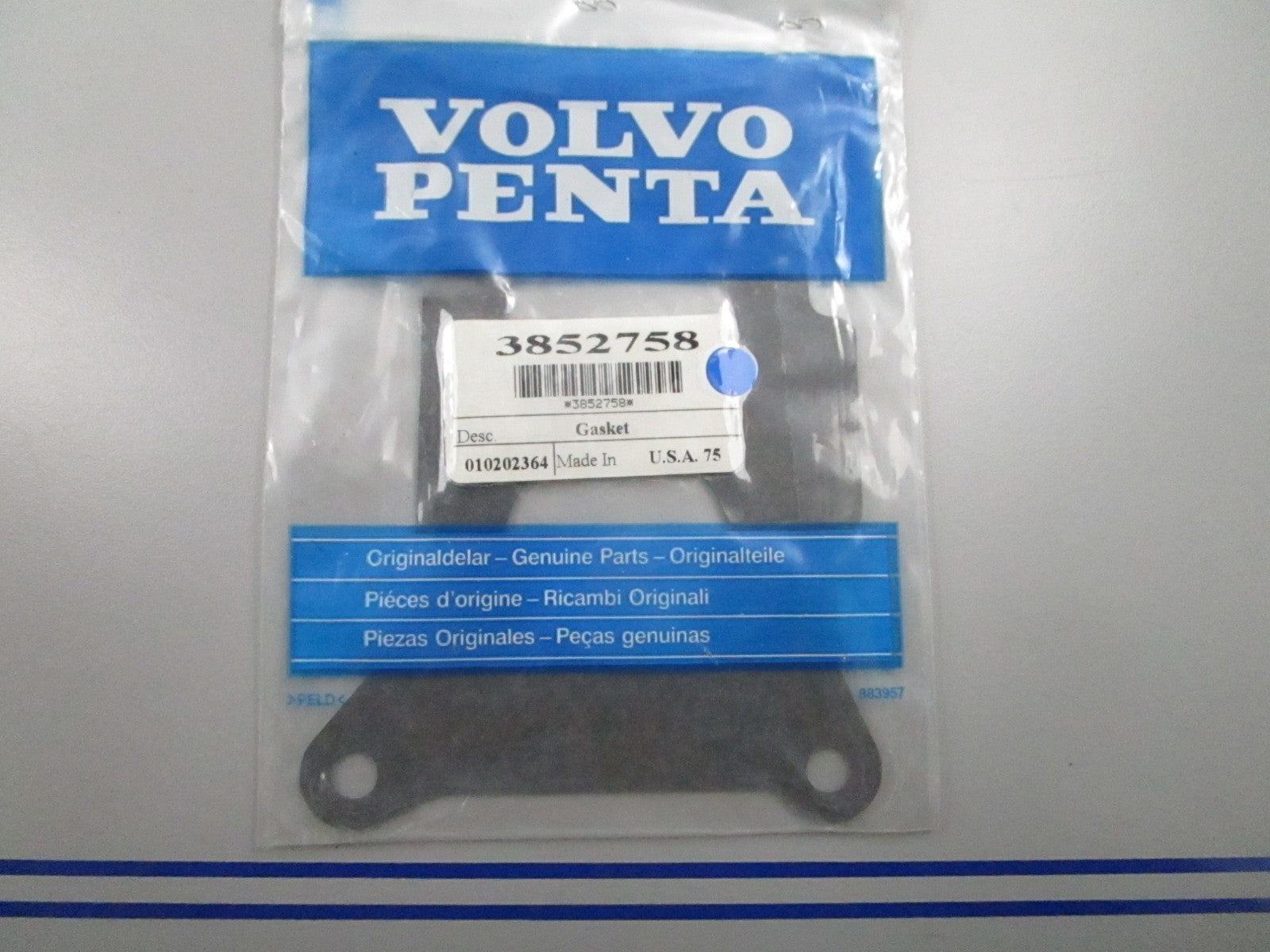 *NEW OEM* 0810 Volvo Penta Gasket 3852758