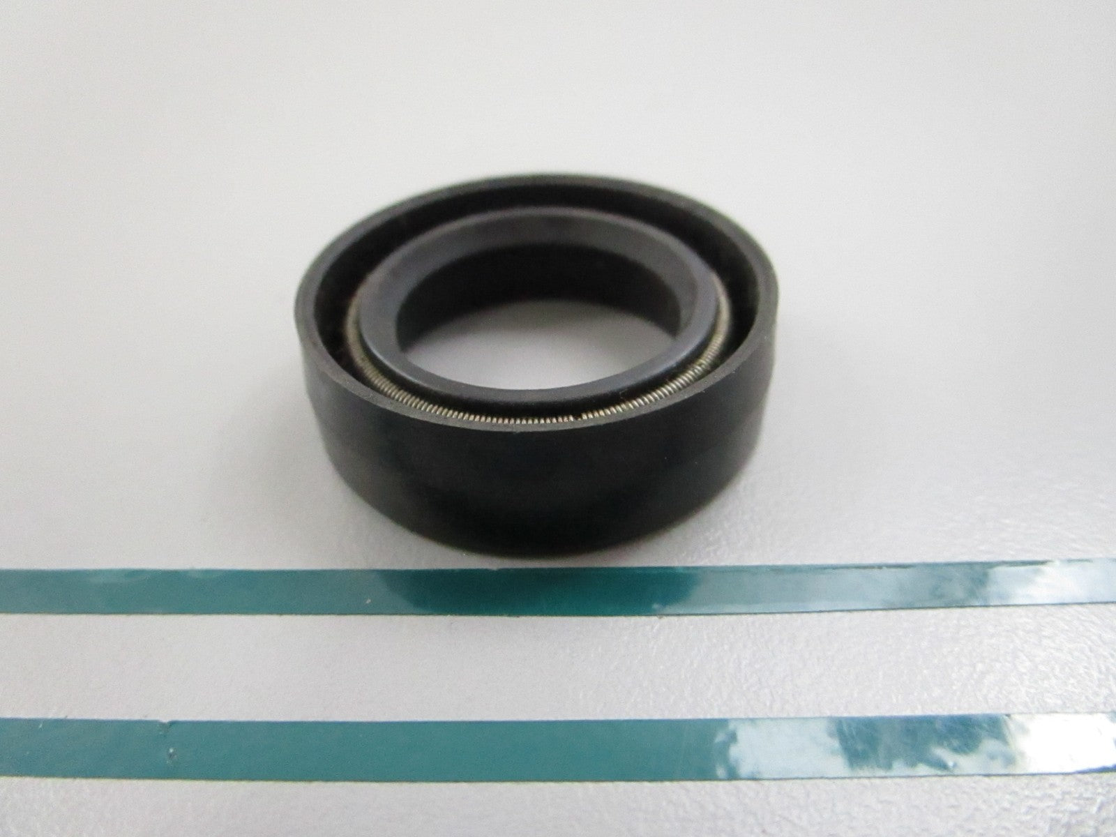 OMC Johnson Evinrude NEW OEM Seal 312380 0312380 Outboard Marine NOS Part 0810