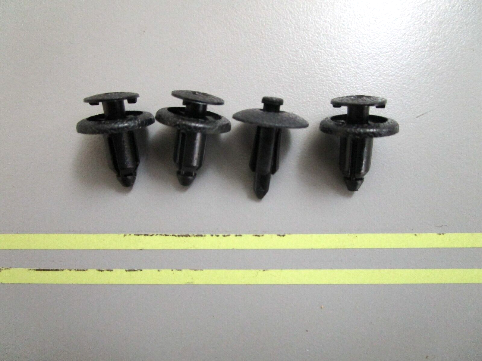 *NEW OEM* (LOT OF 4) 0750 Honda BODY CLIP 90683-MBW-003