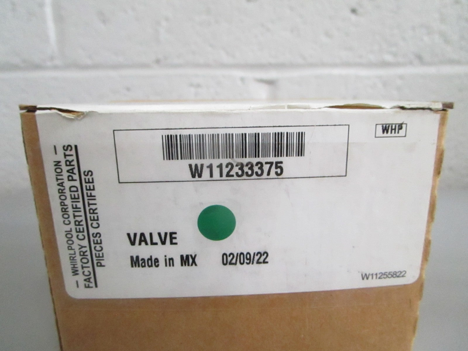 NEW OEM W11233375 Whirlpool Valve 0820