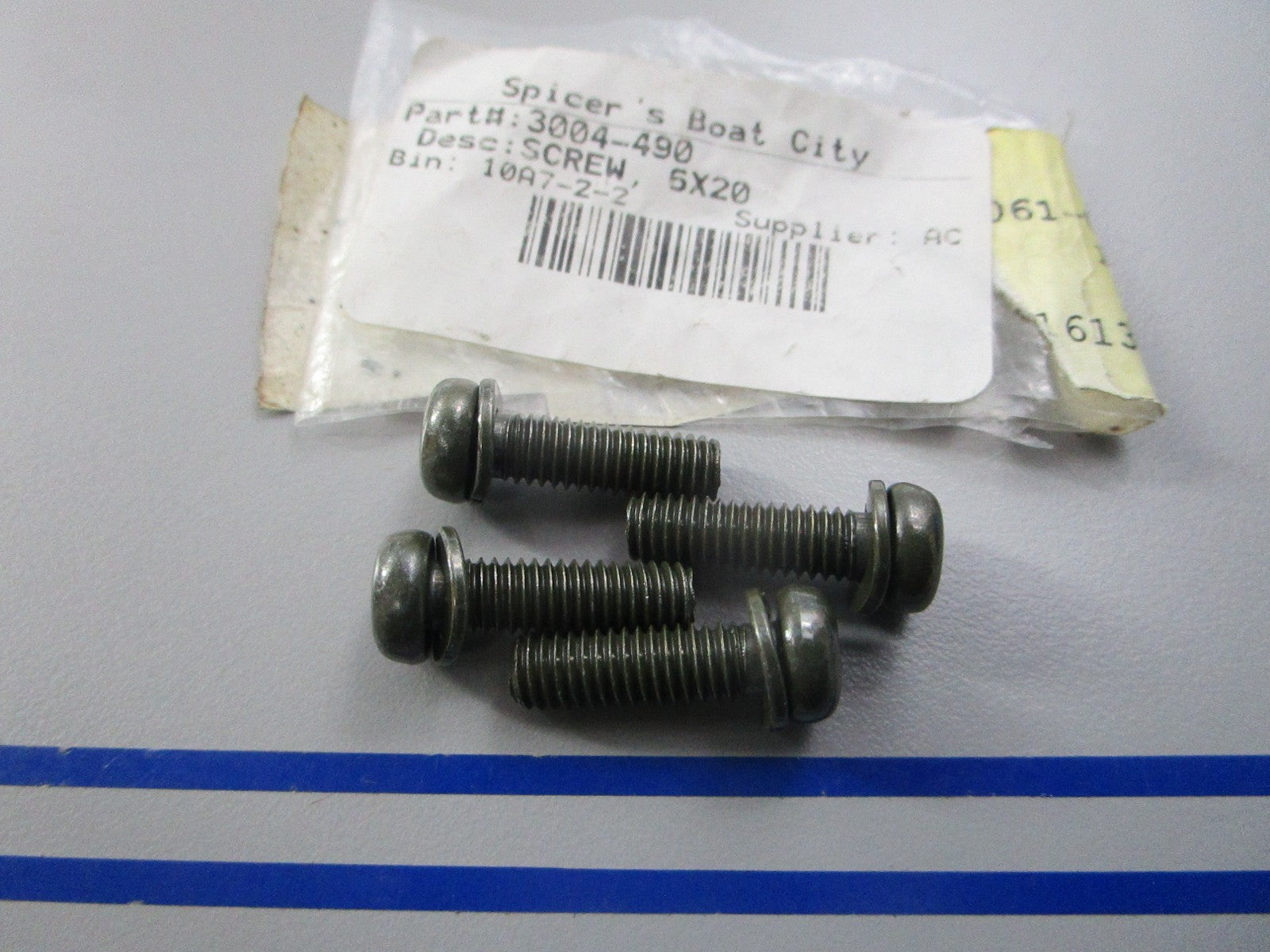 NEW OEM (LOT OF 4) 3004-490 Arctic Cat Screw w/ Washer 0810