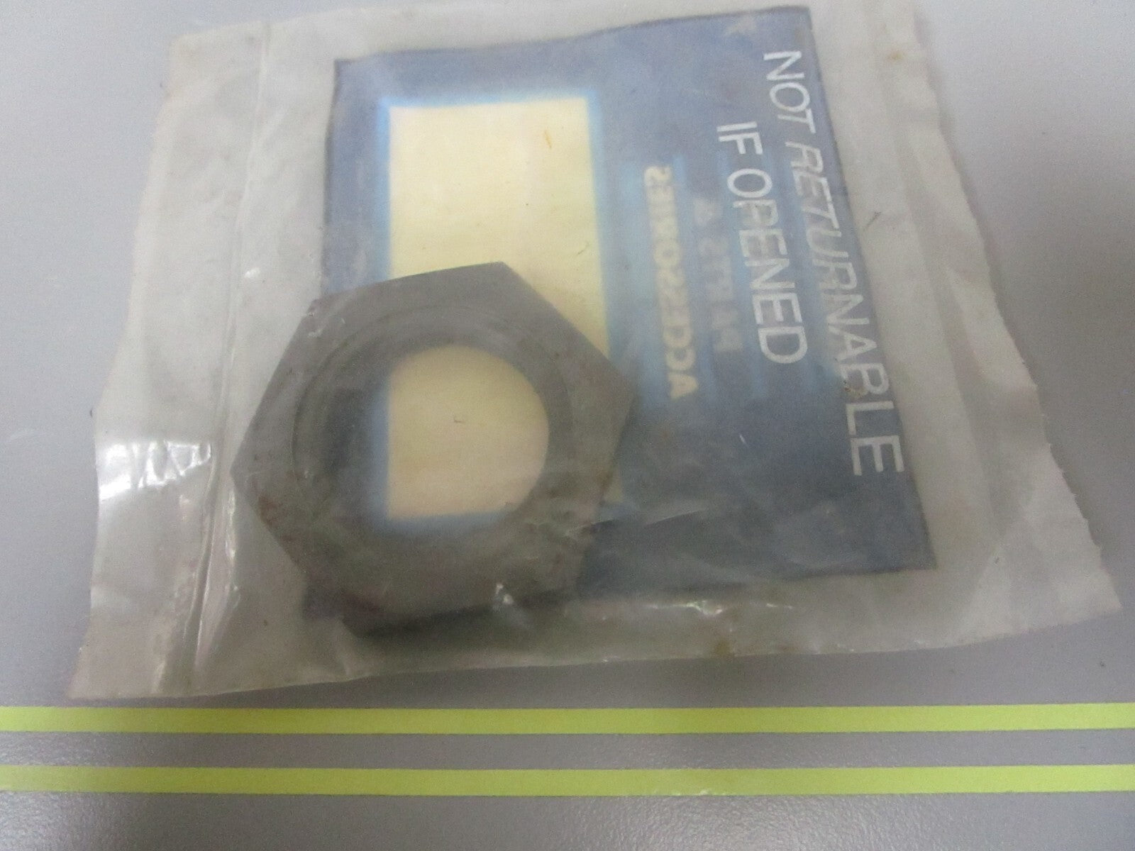 *NEW OEM* 0810 Mercury Quicksilver Nut 11-53063