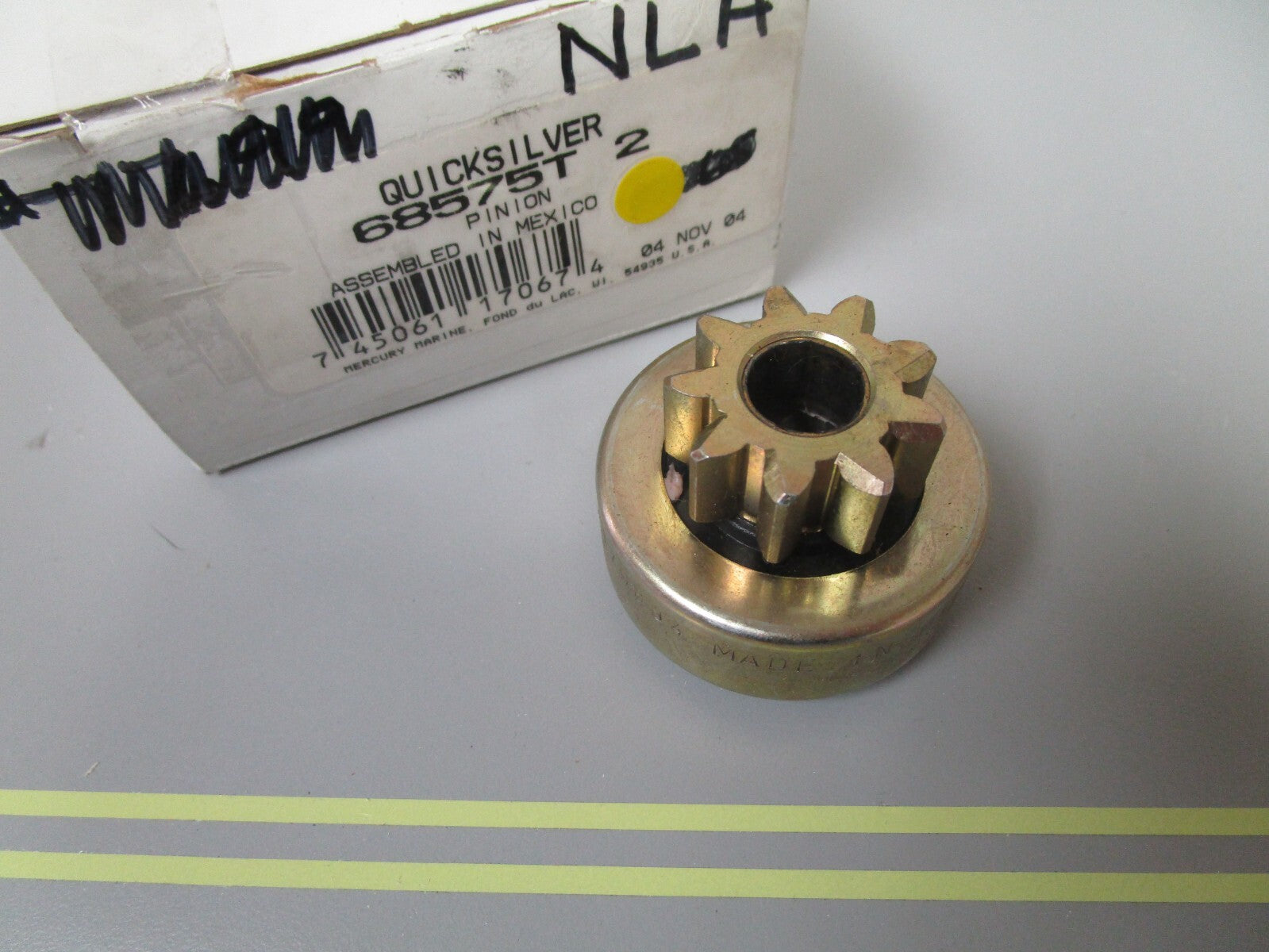 *NEW OEM* 0810 Mercury Quicksilver Pinion 68575T2