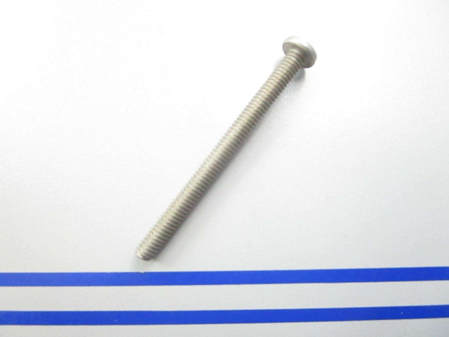 *NEW OEM* 0810 OMC Johnson Evinrude Screw 338622 0338622