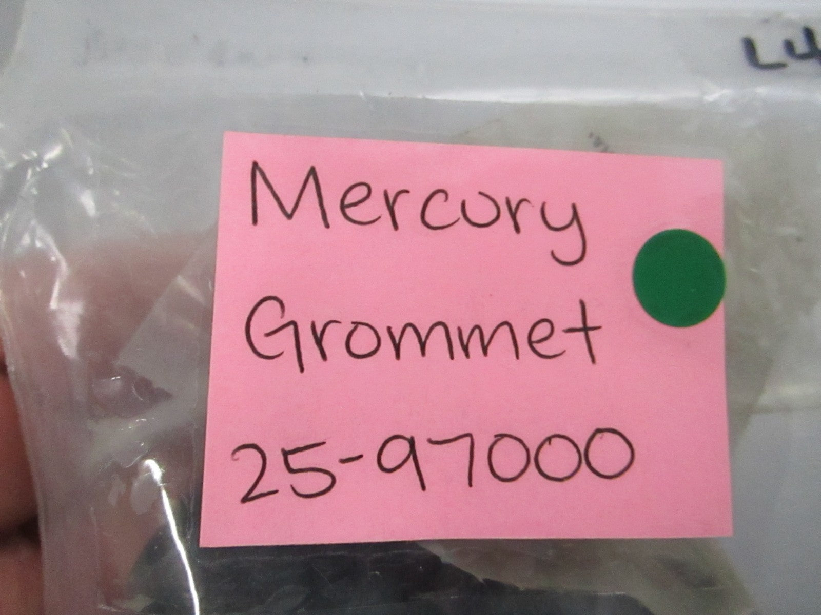 NEW OEM (LOT OF 4) 25-97000 Mercury Quicksilver Grommet 0810
