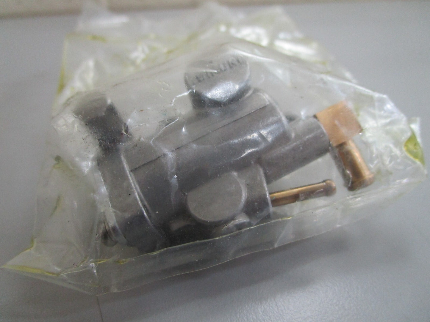 *NEW OEM* 0820 Suzuki Oil Pump Assy 16100-92D11