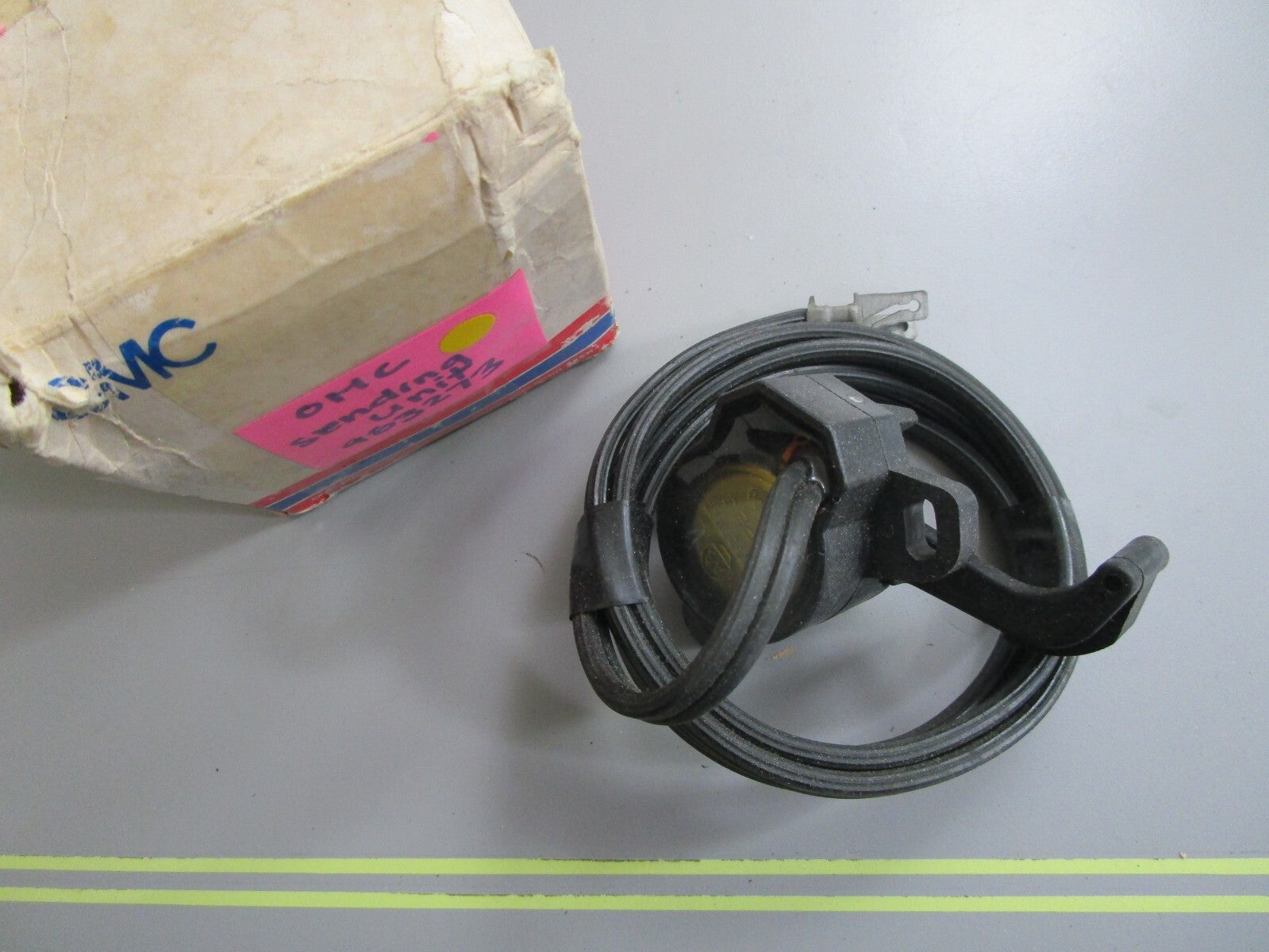 *NEW OEM* 0820 OMC Johnson Evinrude Sending Unit 983273 0983273