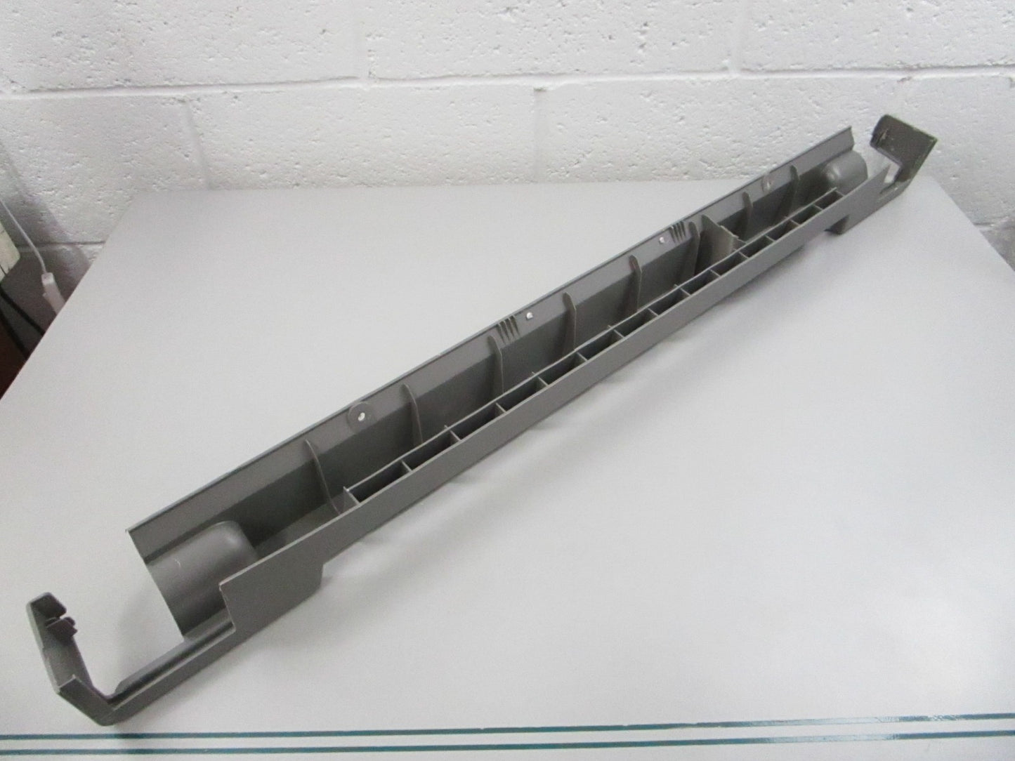 NEW OEM WPW10713153 Whirlpool Grille 0810