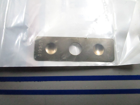 *NEW OEM* 0810 OMC Johnson Evinrude Trunnion Retainer 319967 0319967