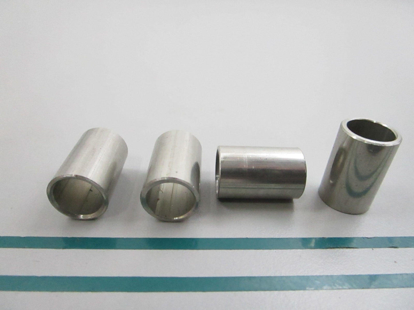 NEW (LOT OF 4) 274000254 Sea-Doo Bushing 0810