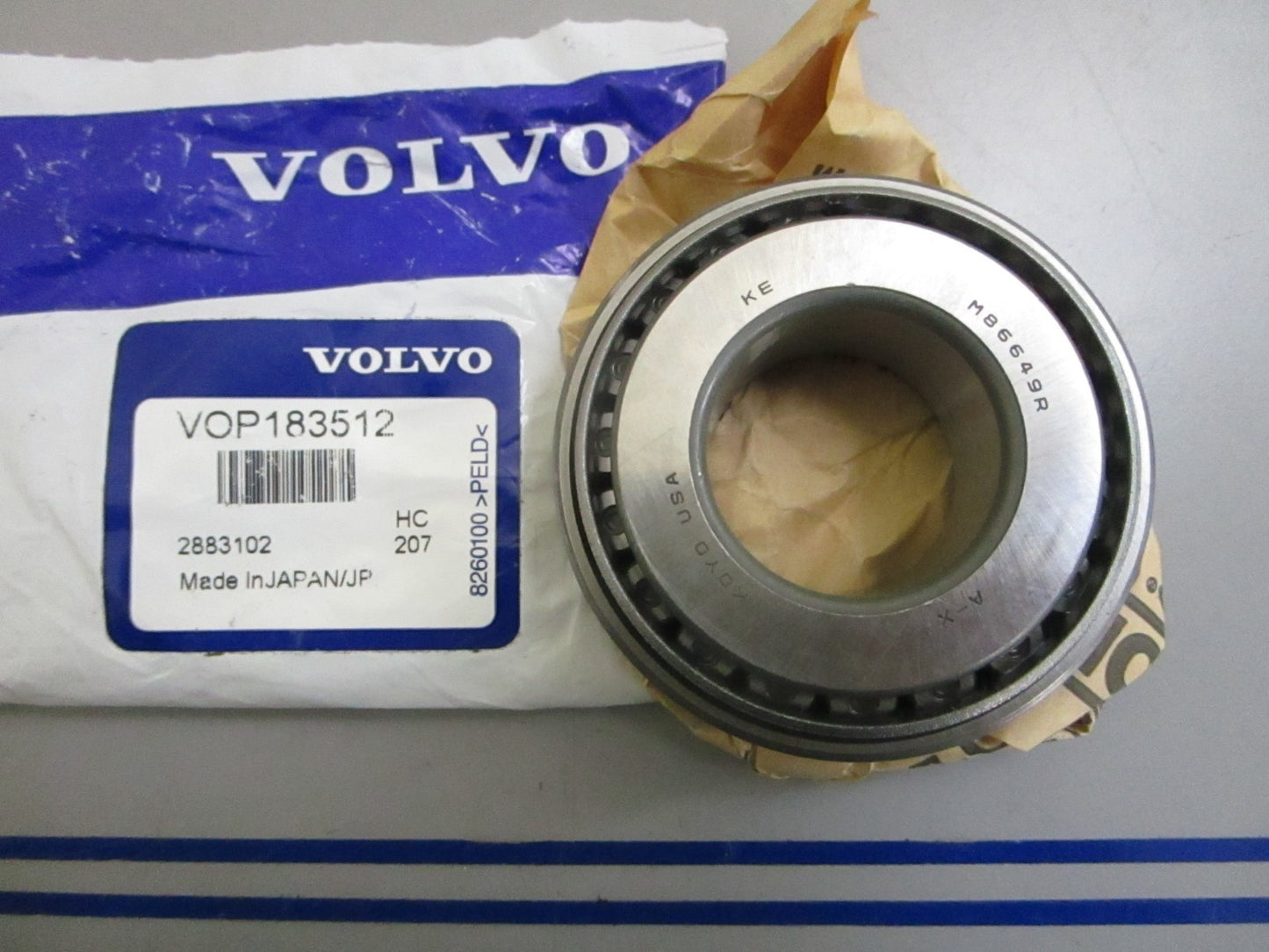 *NEW OEM* 0820 Volvo Penta Roller Bearing 183512