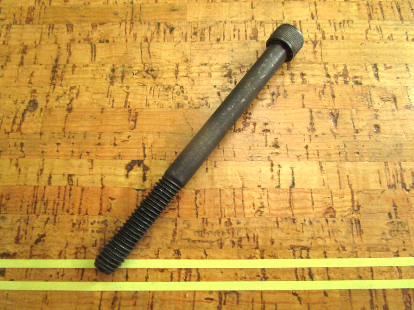 *NEW OEM* 0750 OMC Johnson Evinrude PINION TO DRIVE SHAFT SCREW 352717 0352717