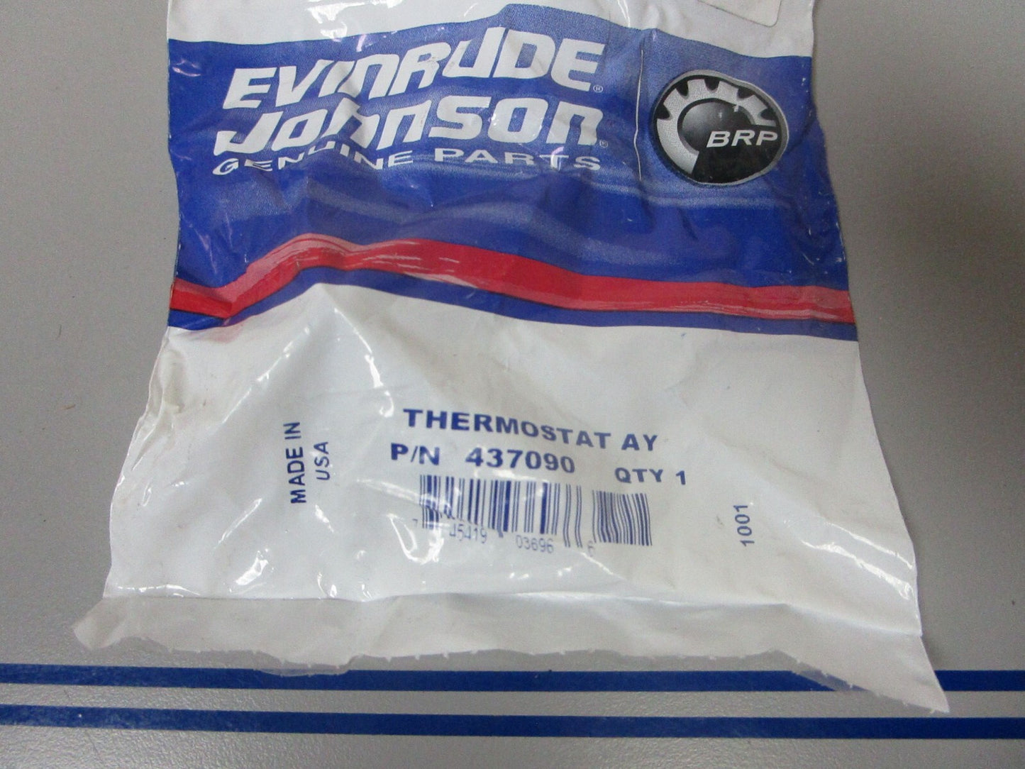 *NEW OEM* 0770 OMC Johnson Evinrude Thermostat Ay 437090 0437090