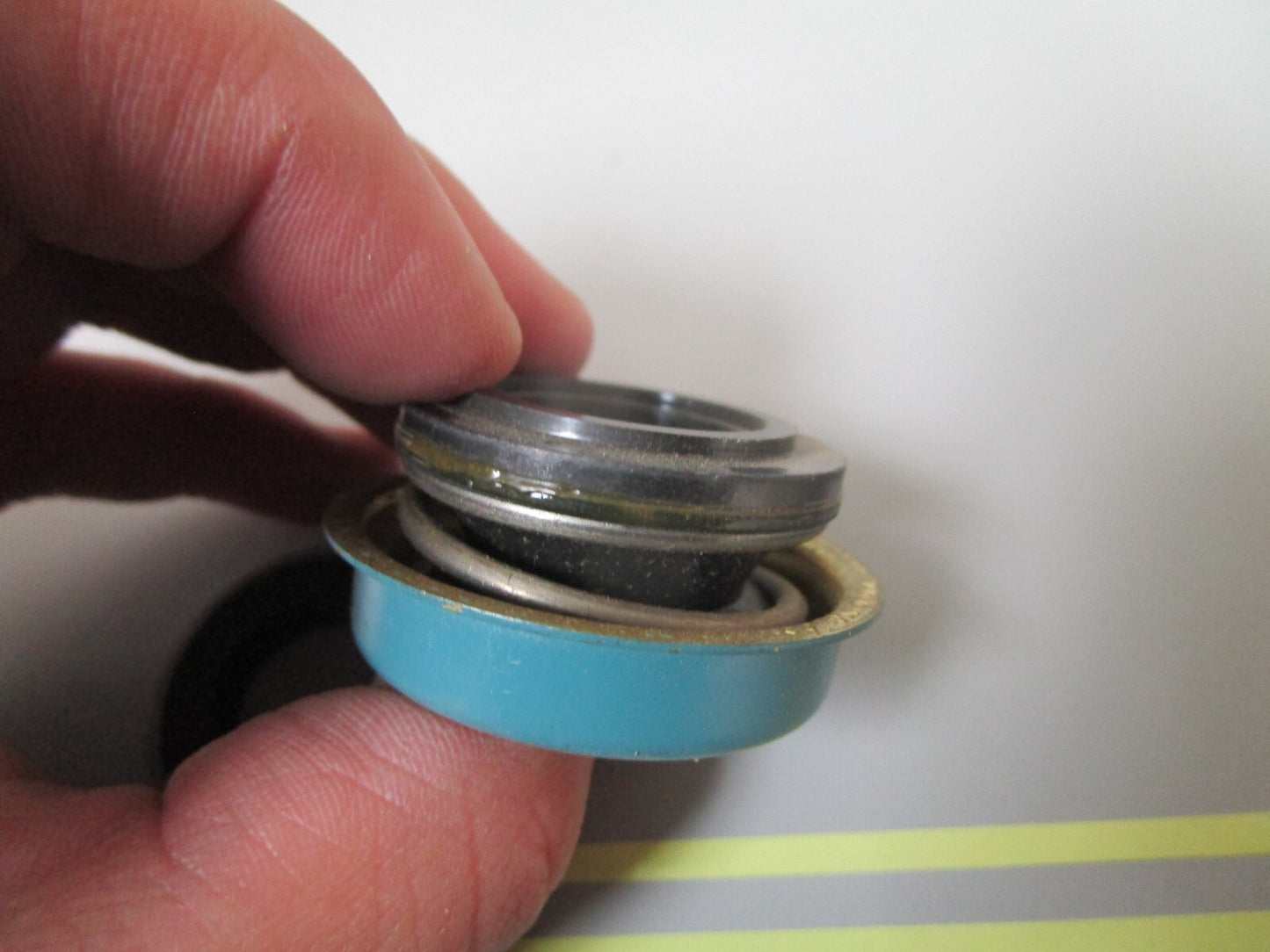 *NEW OEM* 0810 Volvo Penta Seal 835515