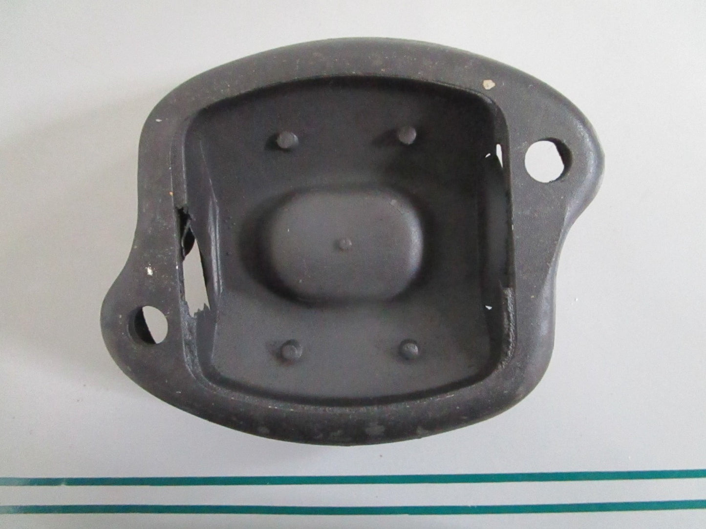 NEW OEM 1152410813 Mercedes-Benz Engine Mount 0820