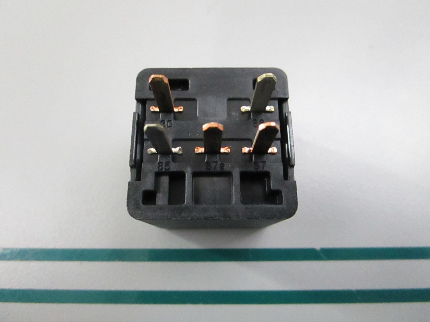 NEW OEM 3861375 Volvo Penta Starter Relay 0810