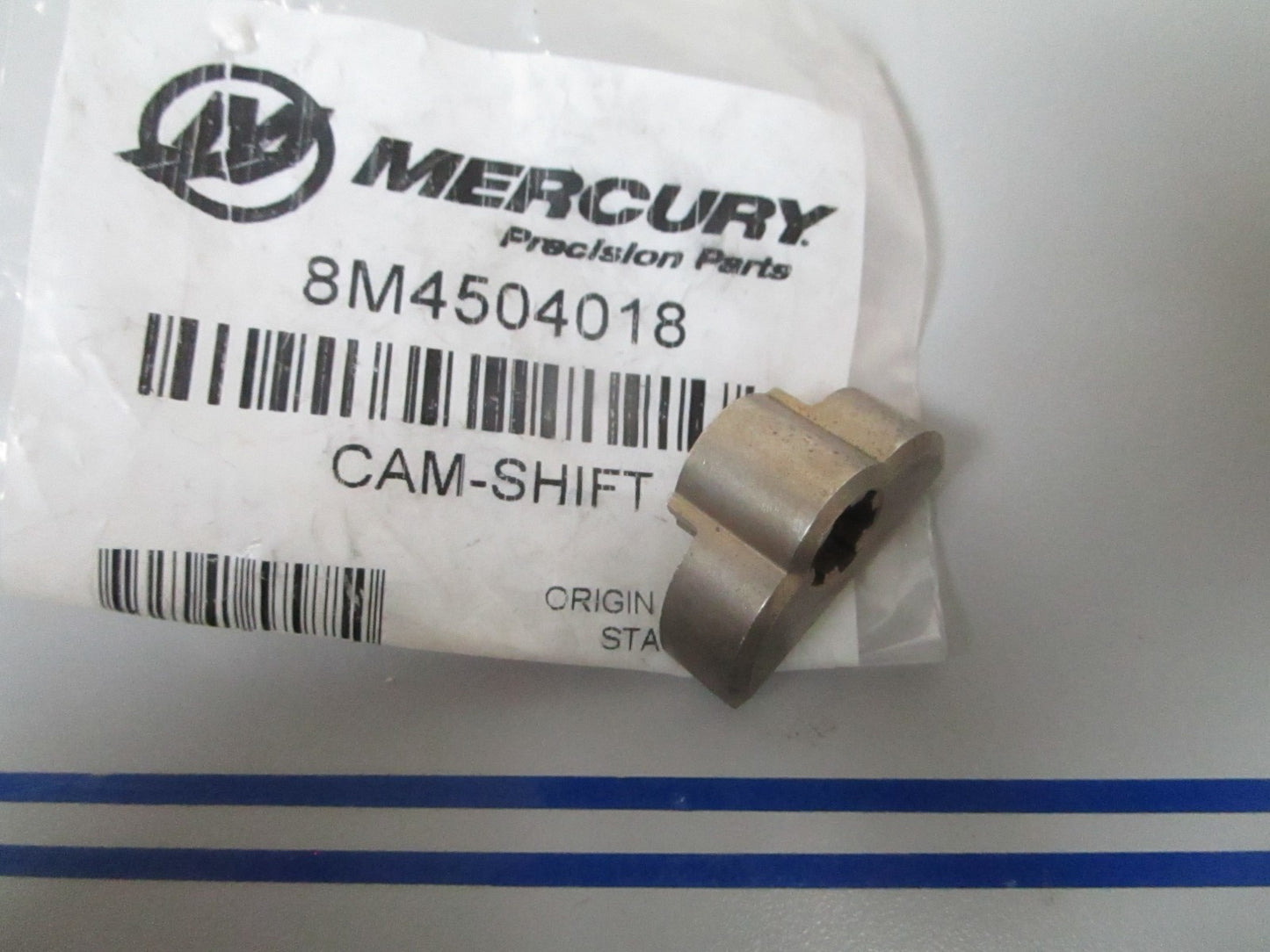 *NEW OEM* 0720 Mercury Quicksilver Shift Cam 8M4504018