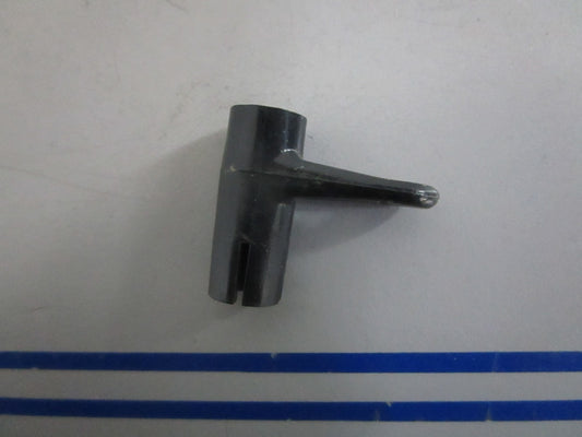 NEW OEM 316144 0316144 OMC Johnson Evinrude Adjust Arm 0820
