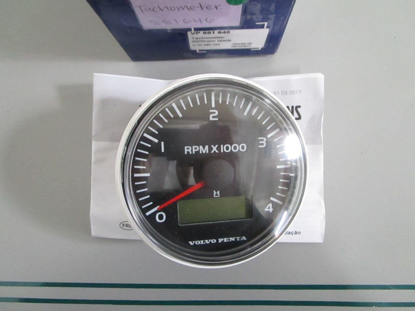 NEW OEM 881646 Volvo Penta Tachometer 0820