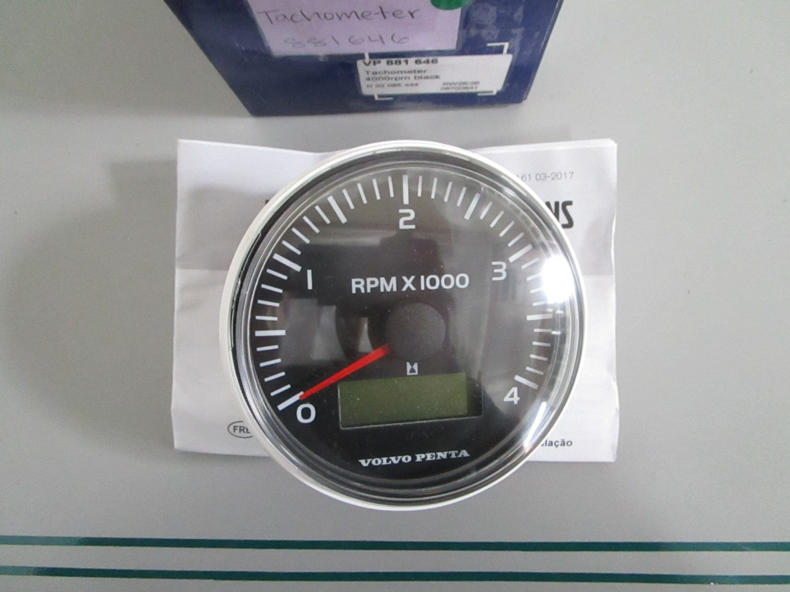 NEW OEM 881646 Volvo Penta Tachometer 0820