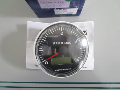 NEW OEM 881646 Volvo Penta Tachometer 0820