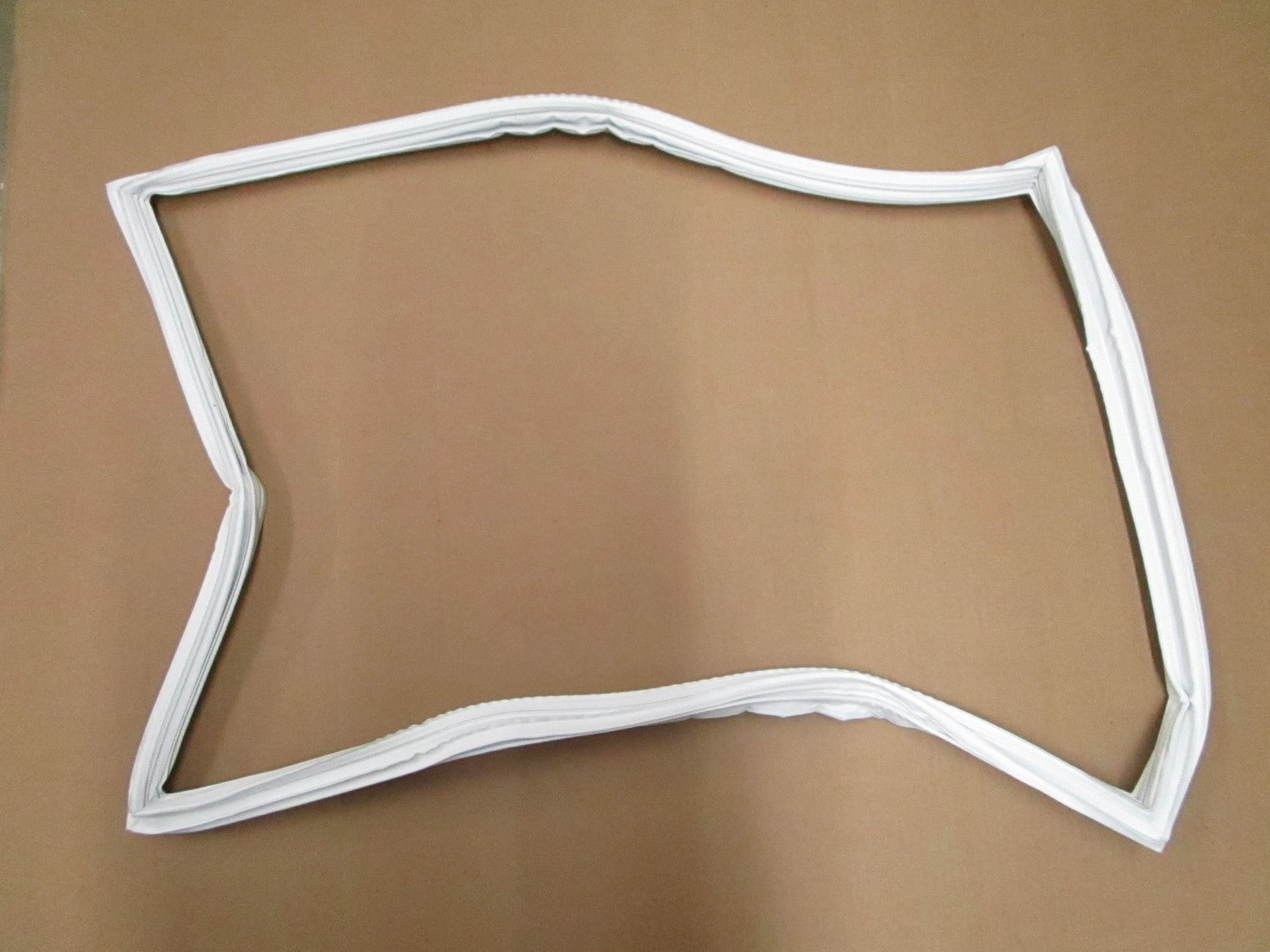 NEW OEM 057355-000 VK057355-000 Viking Freezer Drawer Gasket 0820