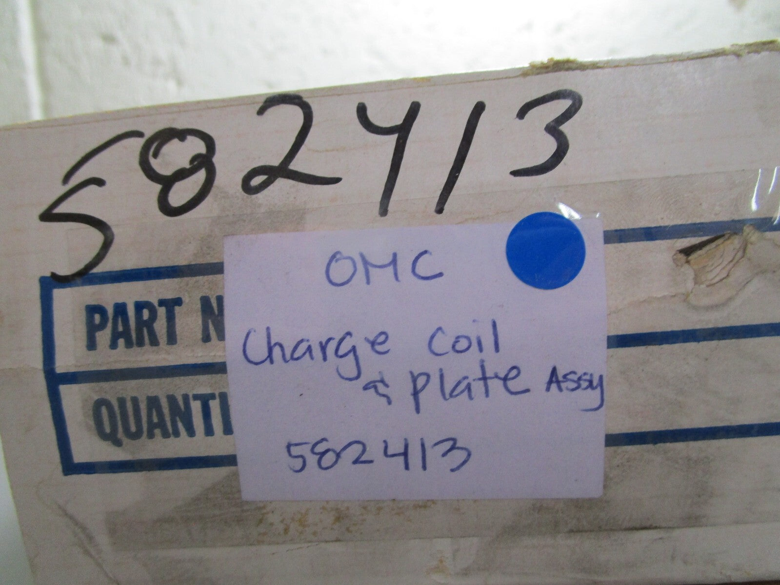 *NEW OEM* 0820 OMC Johnson Evinrude Charge Coil & Plate Assy 582413 0582413