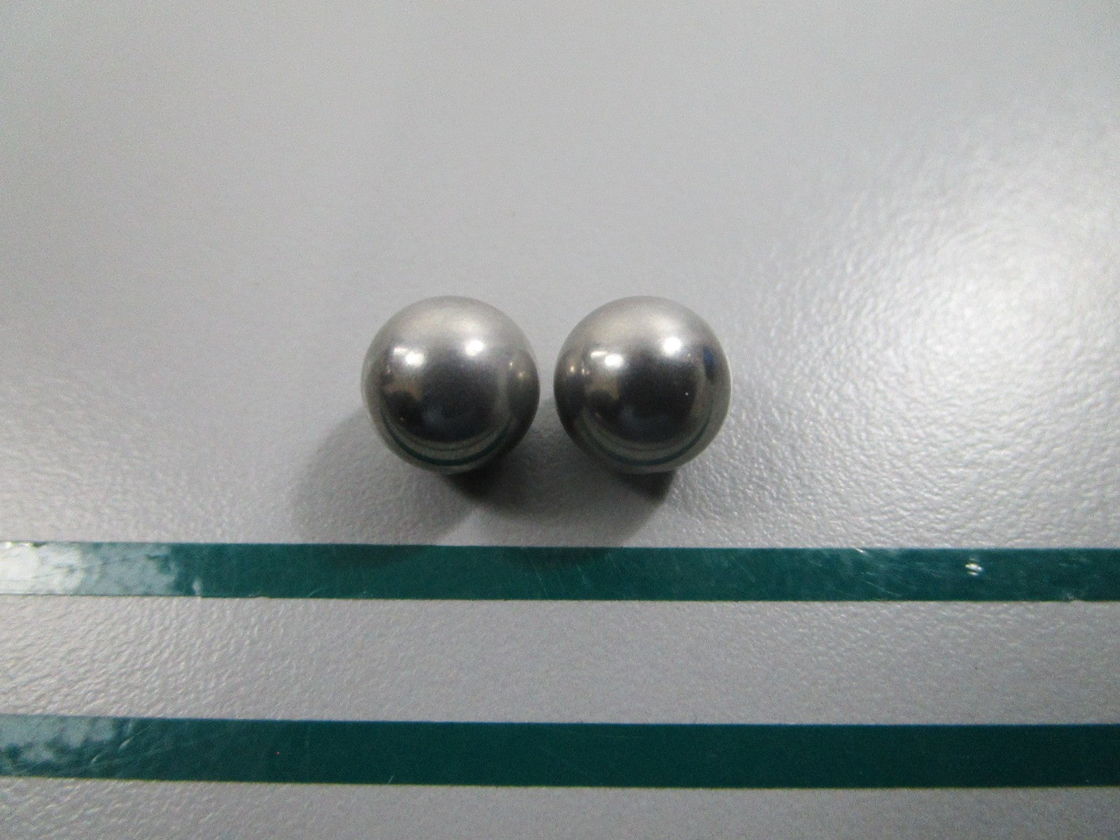 NEW OEM (LOT OF 2) 318626 0318626 OMC Johnson Evinrude Detent Ball 0810