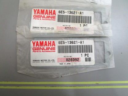 *NEW OEM* (LOT OF 2) 0750 Yamaha GASKET 6E5-13621-A1-00