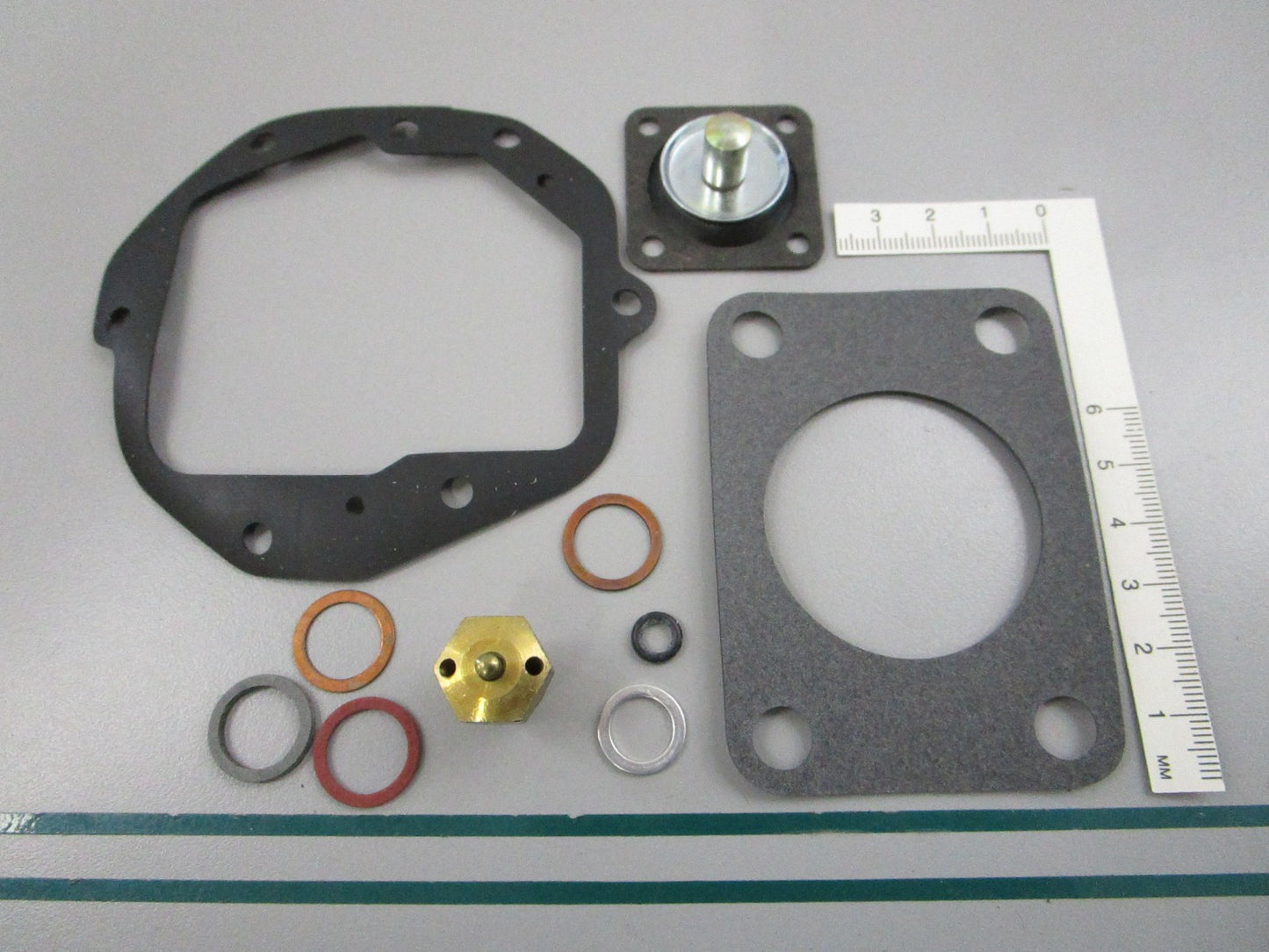 NEW 18-7001 Replaces: Volvo 841293-4 Sierra Carburetor Kit 0810