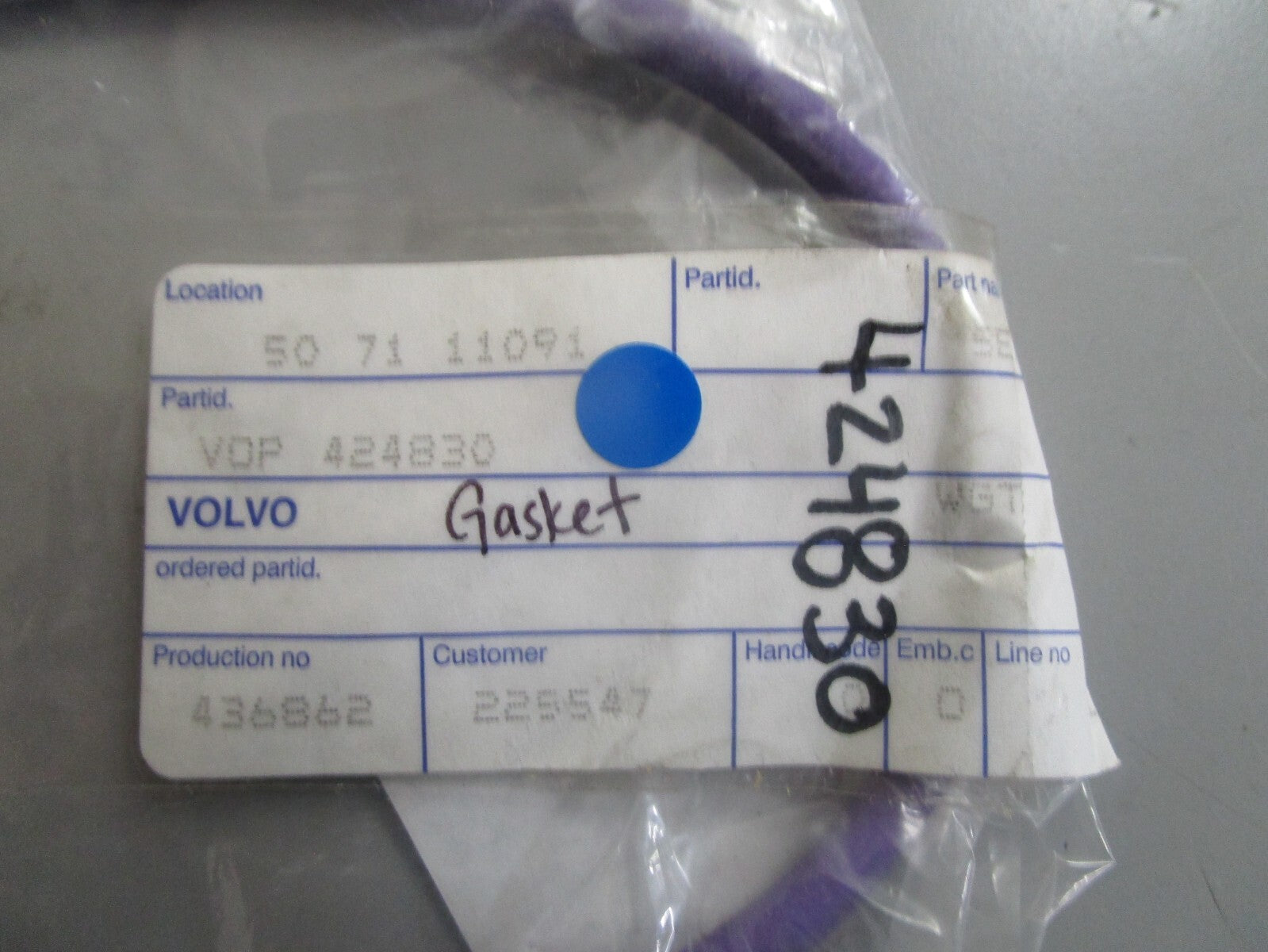 *NEW OEM* 0810 Volvo Penta Gasket 424830