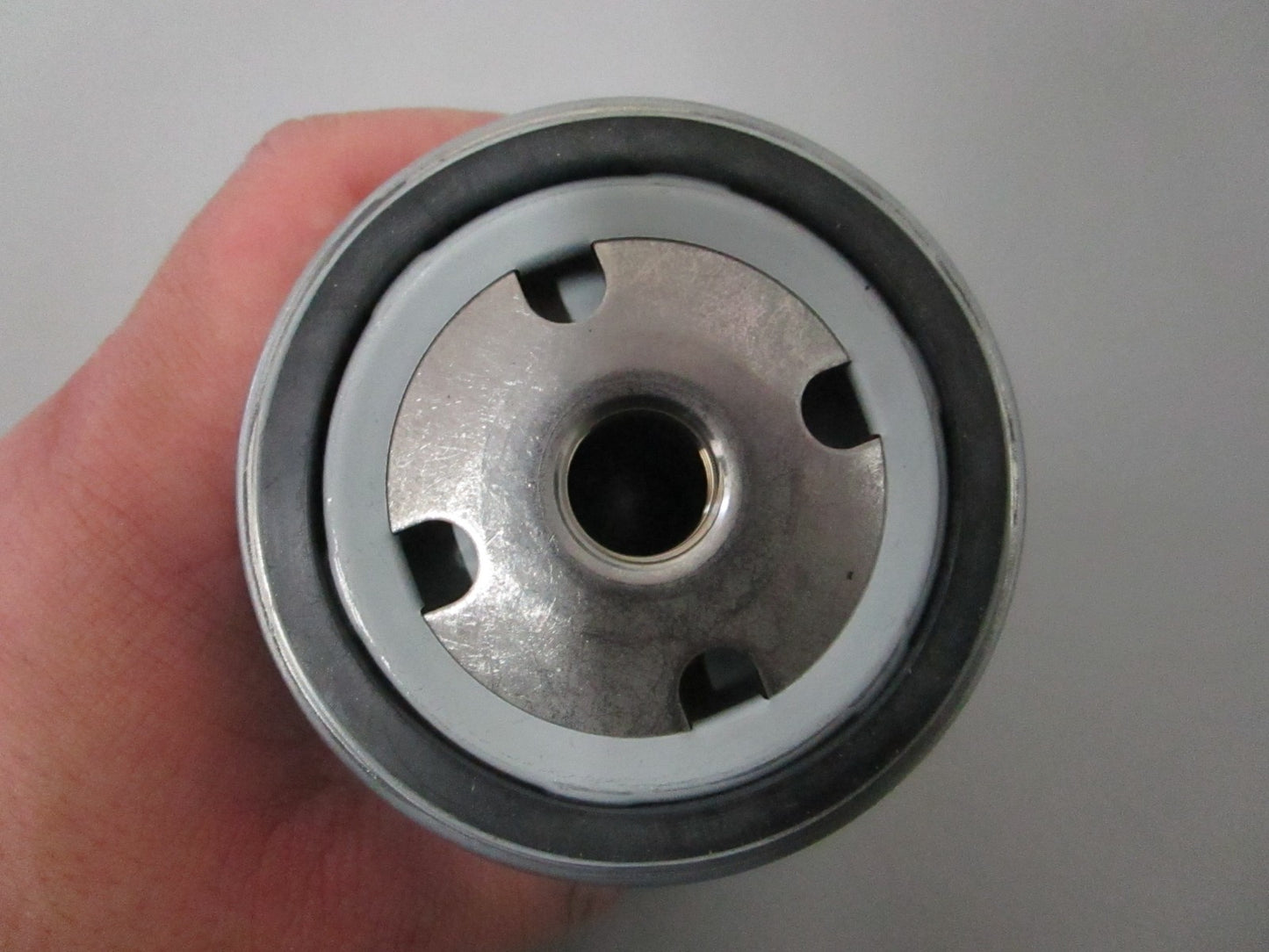 NEW 33996 WIX Fuel Filter 0810