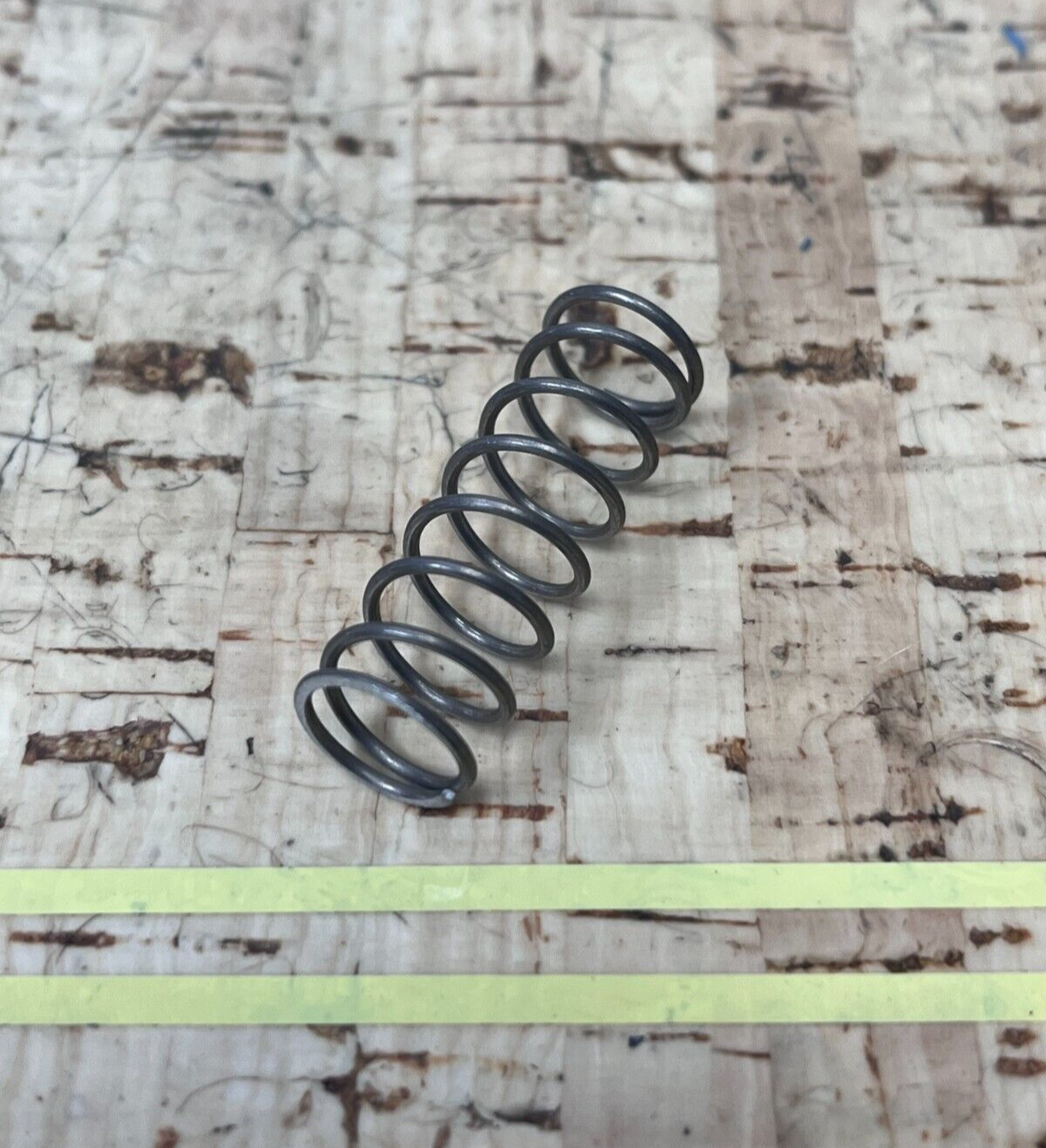 *NEW OEM* 0720 OMC Johnson Evinrude Spring 345171 0345171