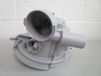 NEW OEM 00668102 Bosch Dishwasher Sump 0820