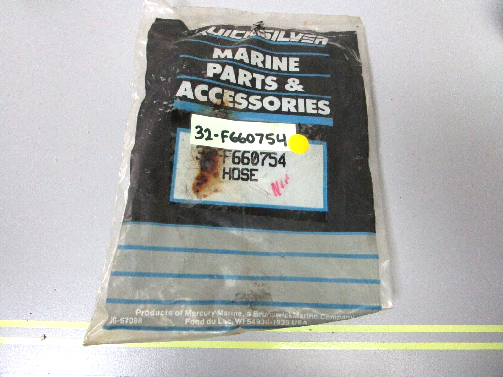 *NEW OEM* 0750 Mercury Quicksilver HOSE 32-F660754