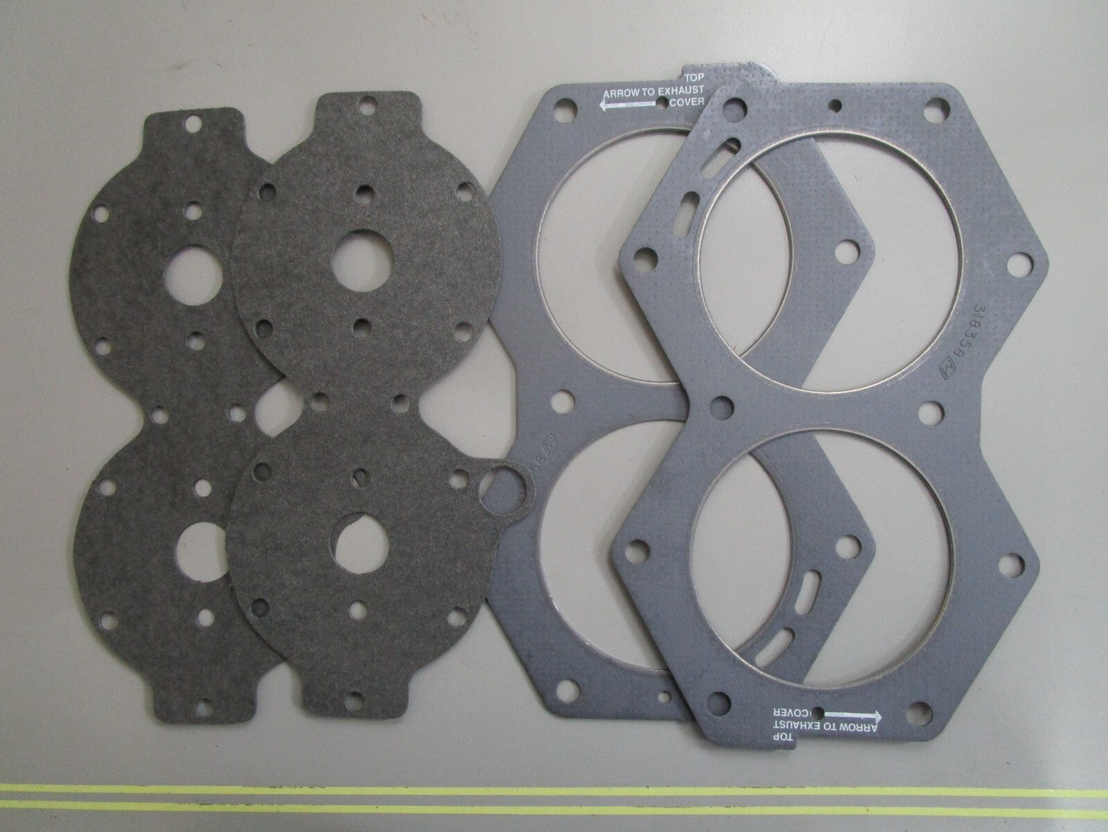 *NEW OEM* 0820 OMC Johnson Evinrude Powerhead Gasket Set 439085 0439085