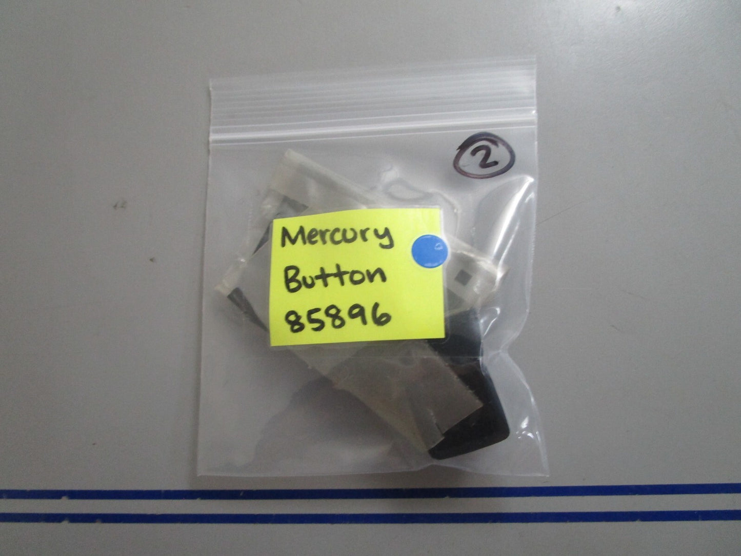 *NEW OEM* 0810 Mercury Quicksilver Button 85896