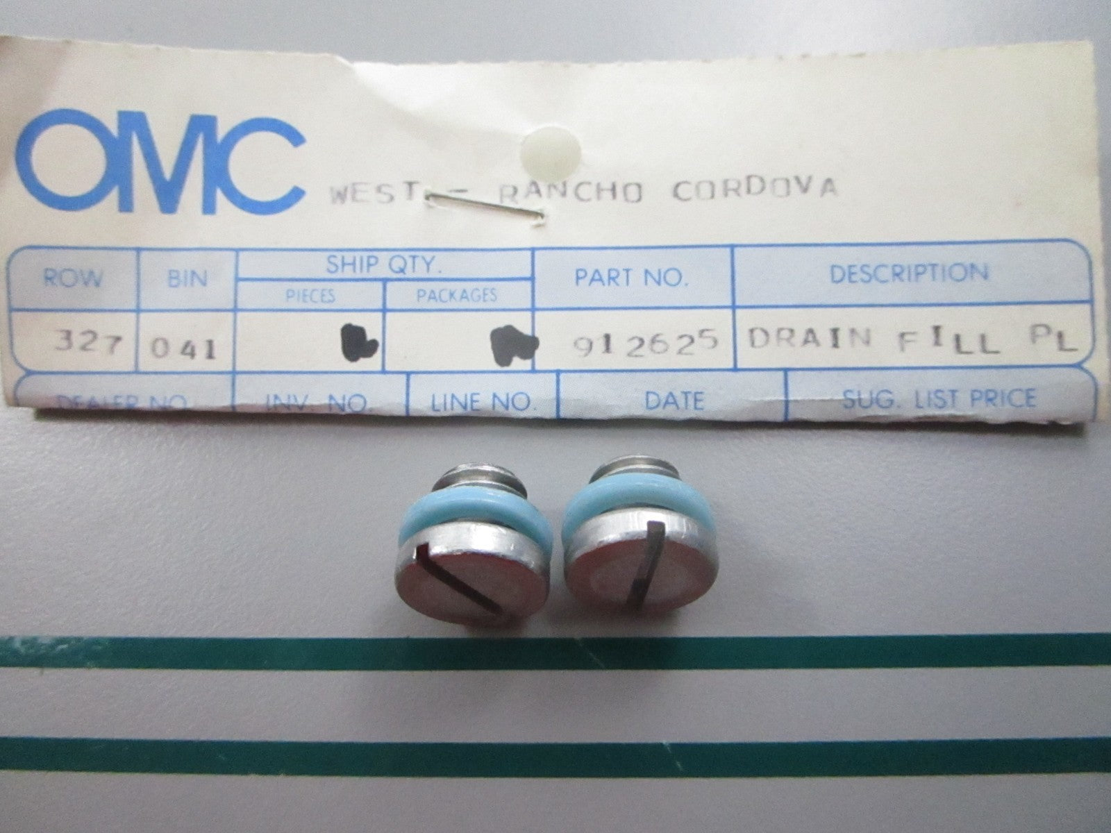 NEW OEM (LOT OF 2) 912625 0912625 OMC Johnson Evinrude Drain Fill Plug 0810