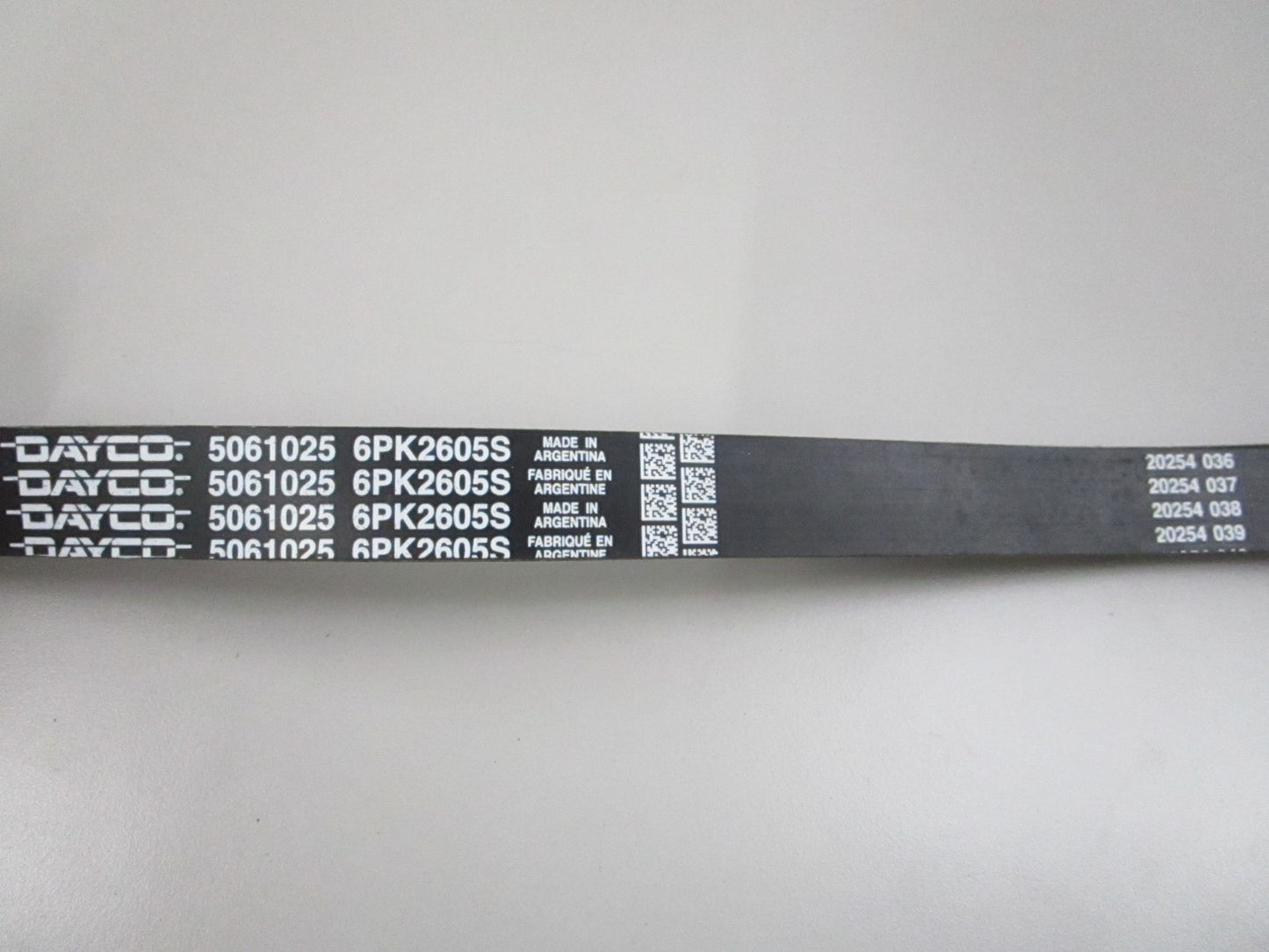 NEW 5061025 Dayco Serpentine Belt 0810
