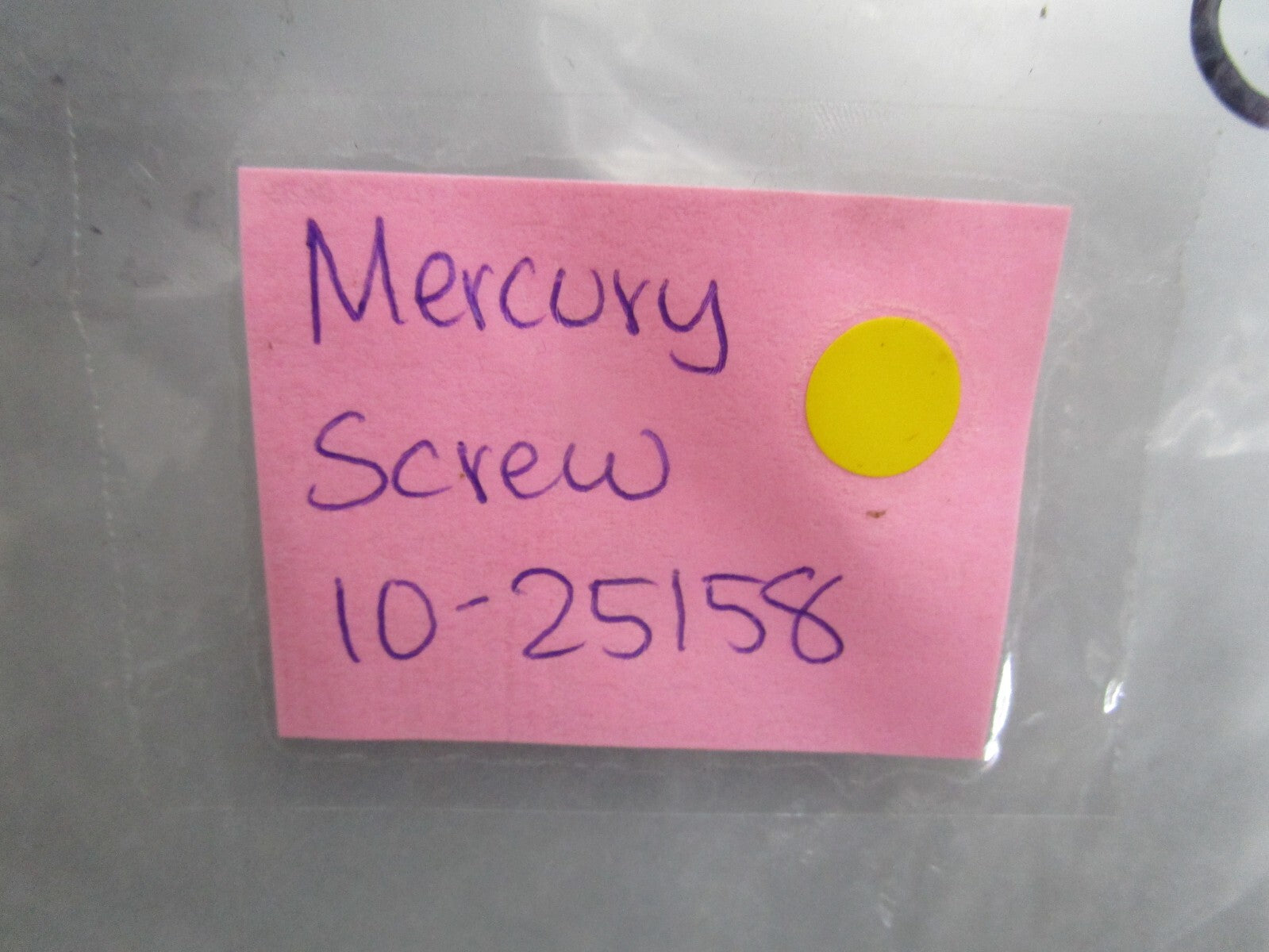 *NEW OEM* 0810 Mercury Quicksilver Screw 10-25158