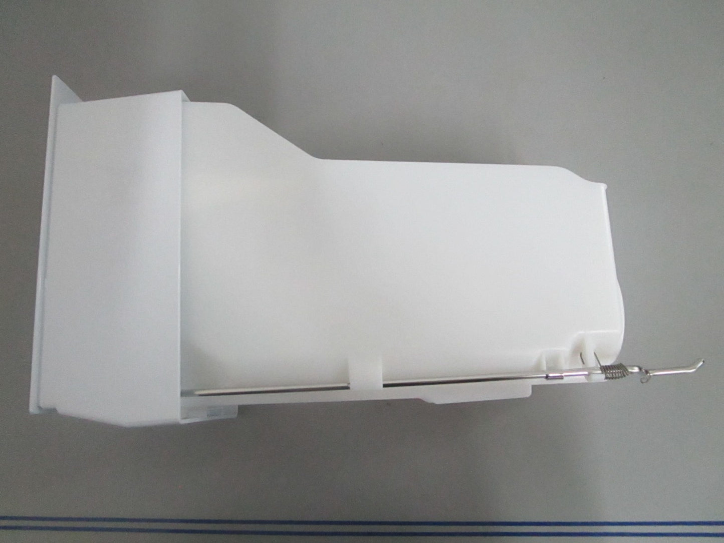 *NEW OEM* 0820 Samsung Ice Tray Assy DA97-17285A