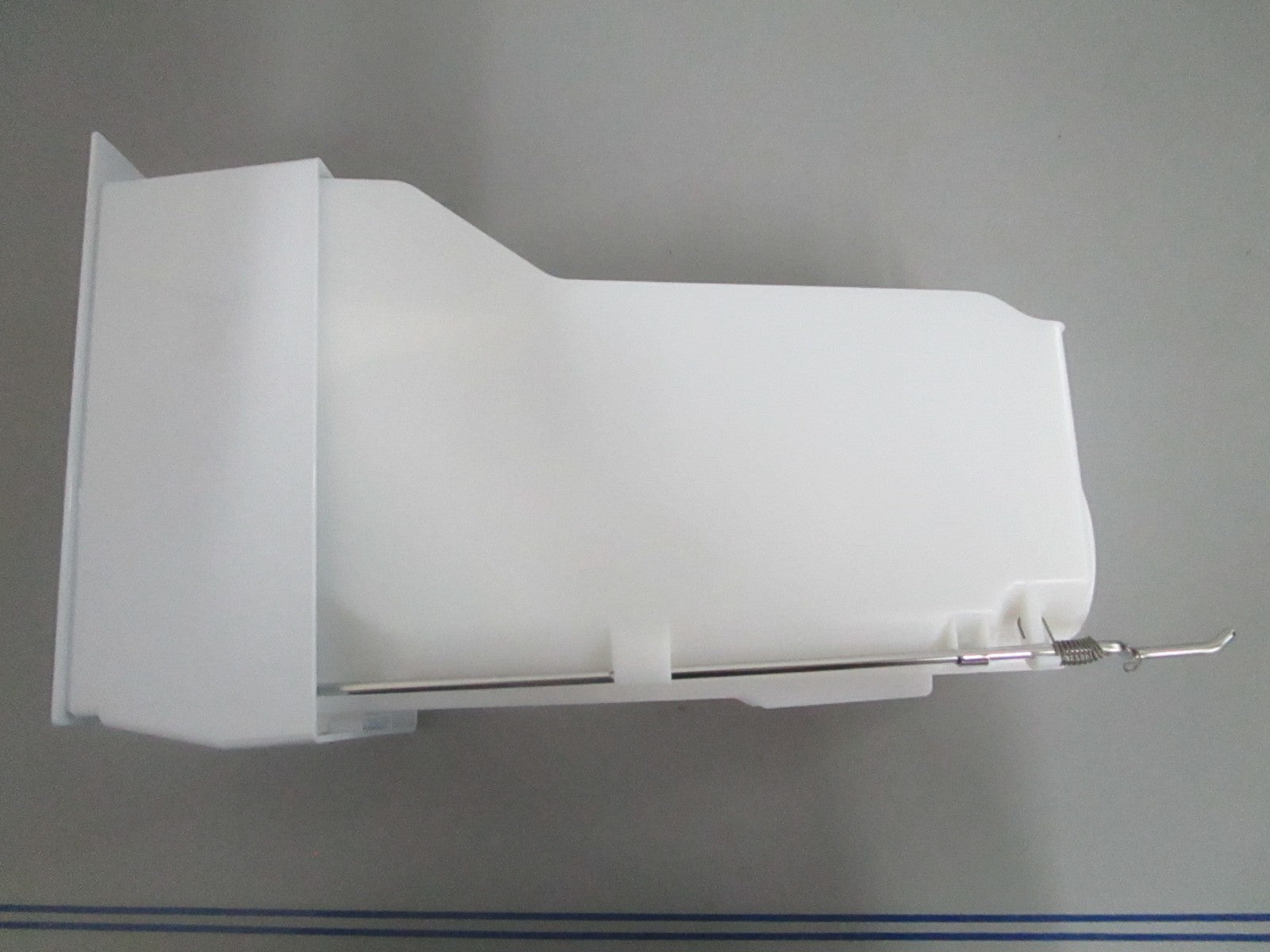 *NEW OEM* 0820 Samsung Ice Tray Assy DA97-17285A