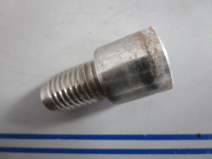 NEW OEM 3861797 Volvo Penta Shoulder Screw 0820