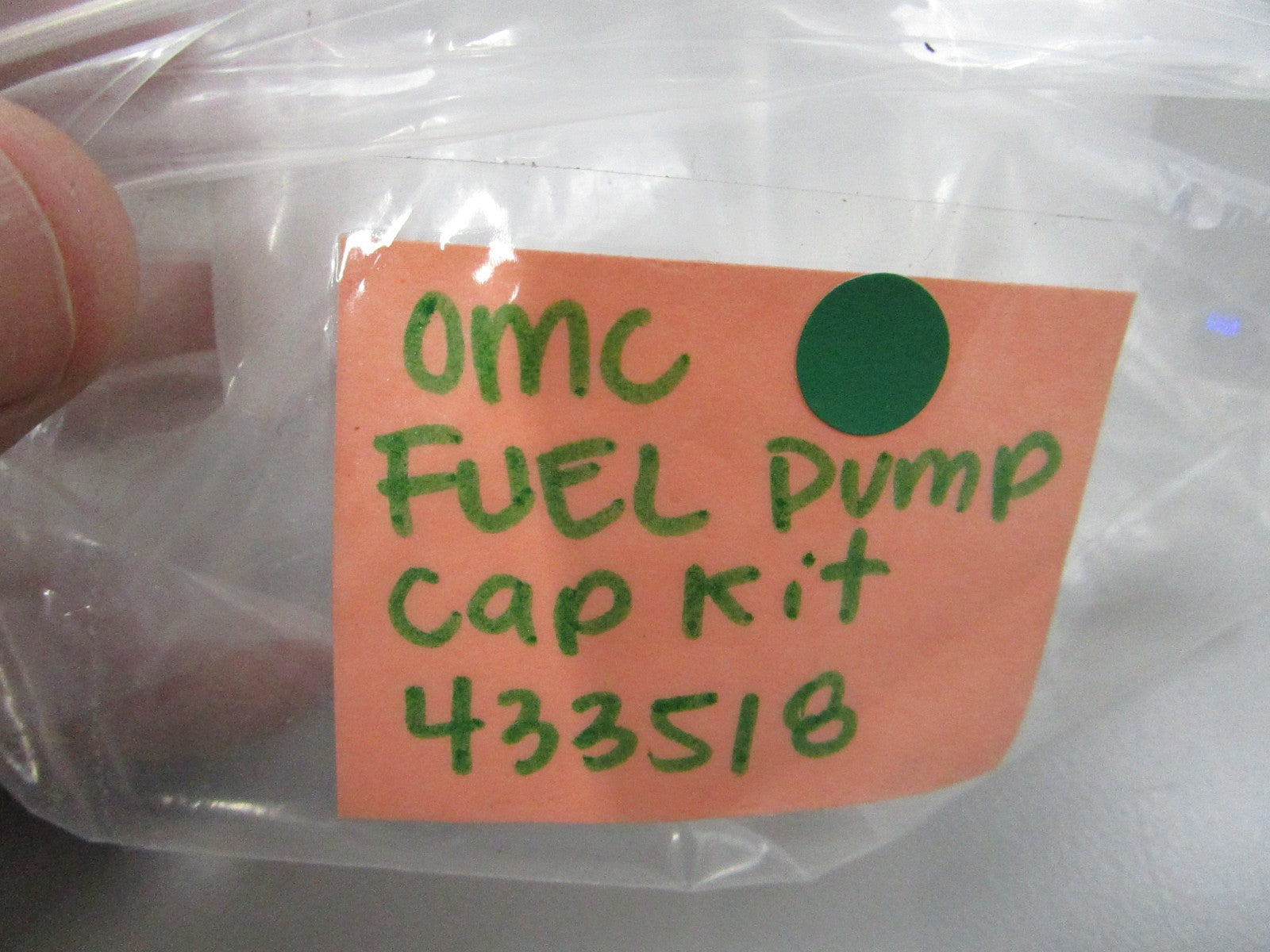 OMC Johnson Evinrude NEW OEM Fuel Pump Cap Kit 0433518 50HP 75HP 115HP NOS 0810