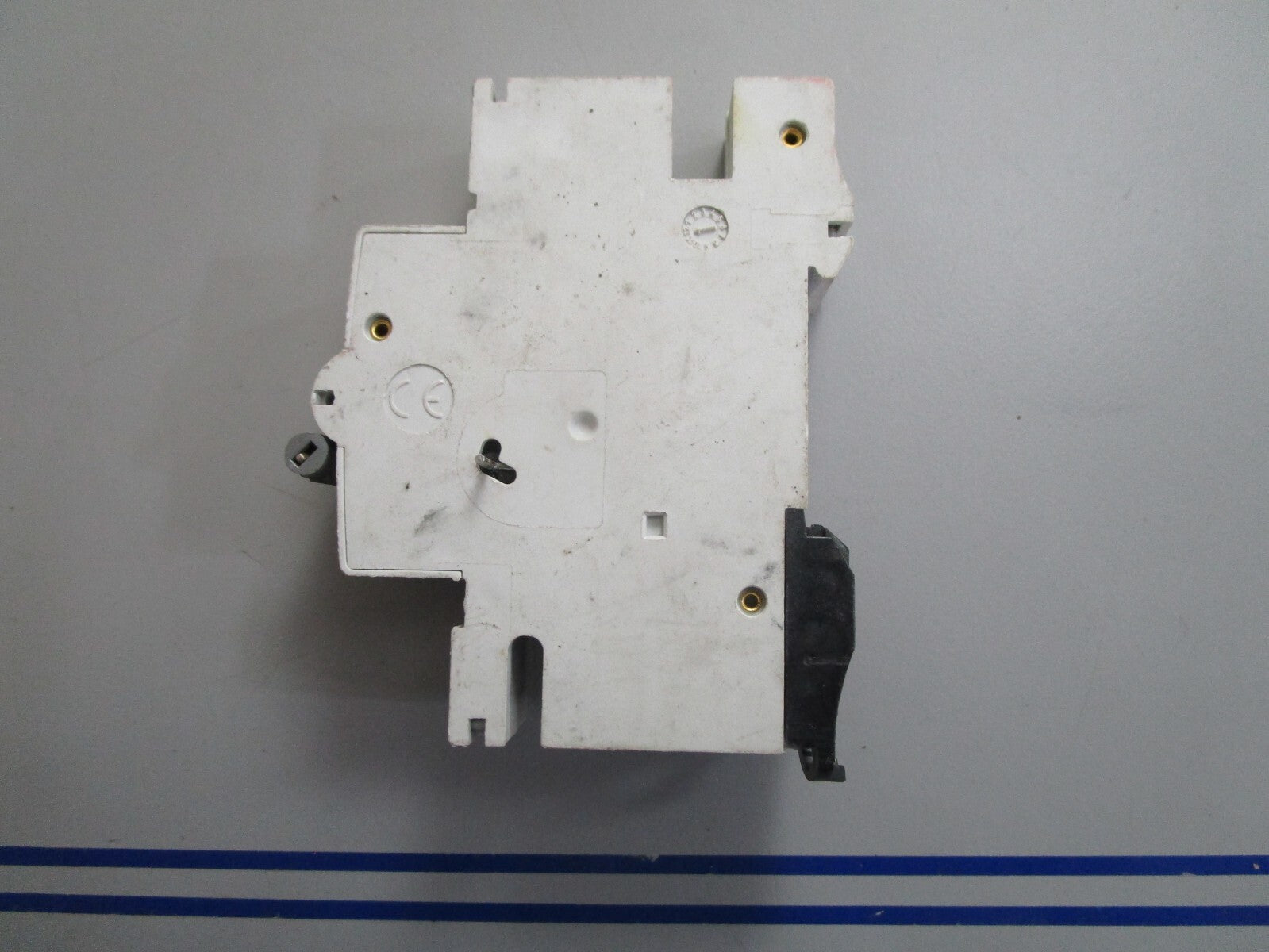*NEW* 0820 GE Tele L Circuit Breaker 672573