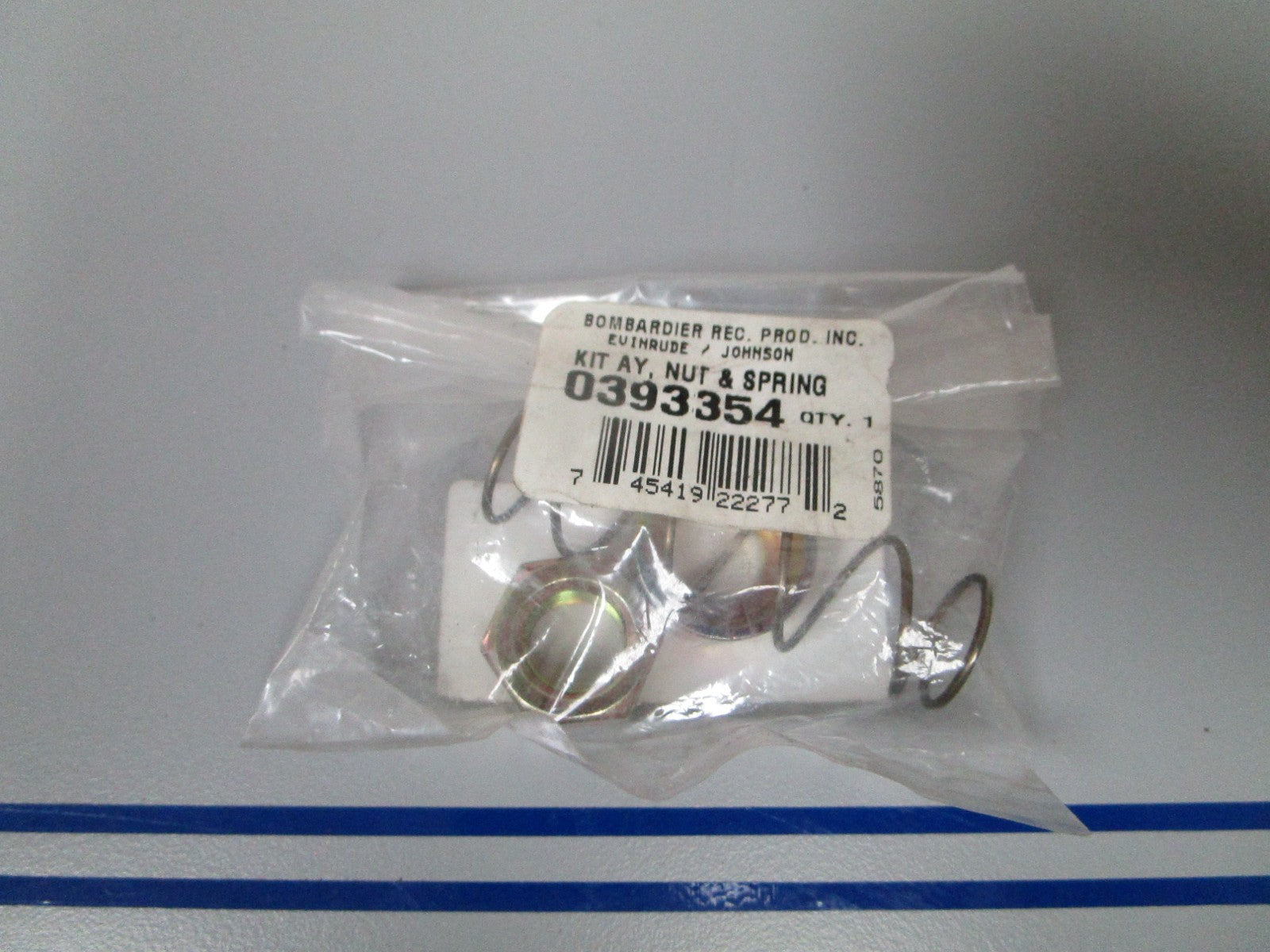 NEW OEM 393354 0393354 OMC Johnson Evinrude Nut Spring & Spacer Kit 0720