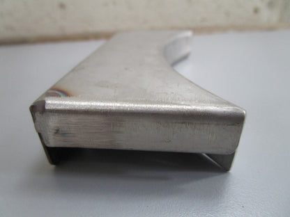 *NEW OEM* 0810 Volvo Penta Bracket 828061